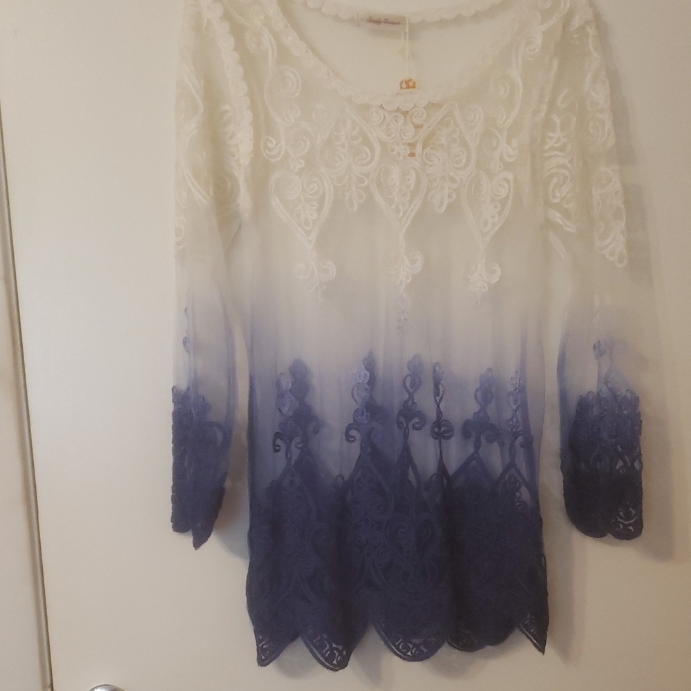 Simply Couture White and Blue Lace Women's Top NWT, S-M